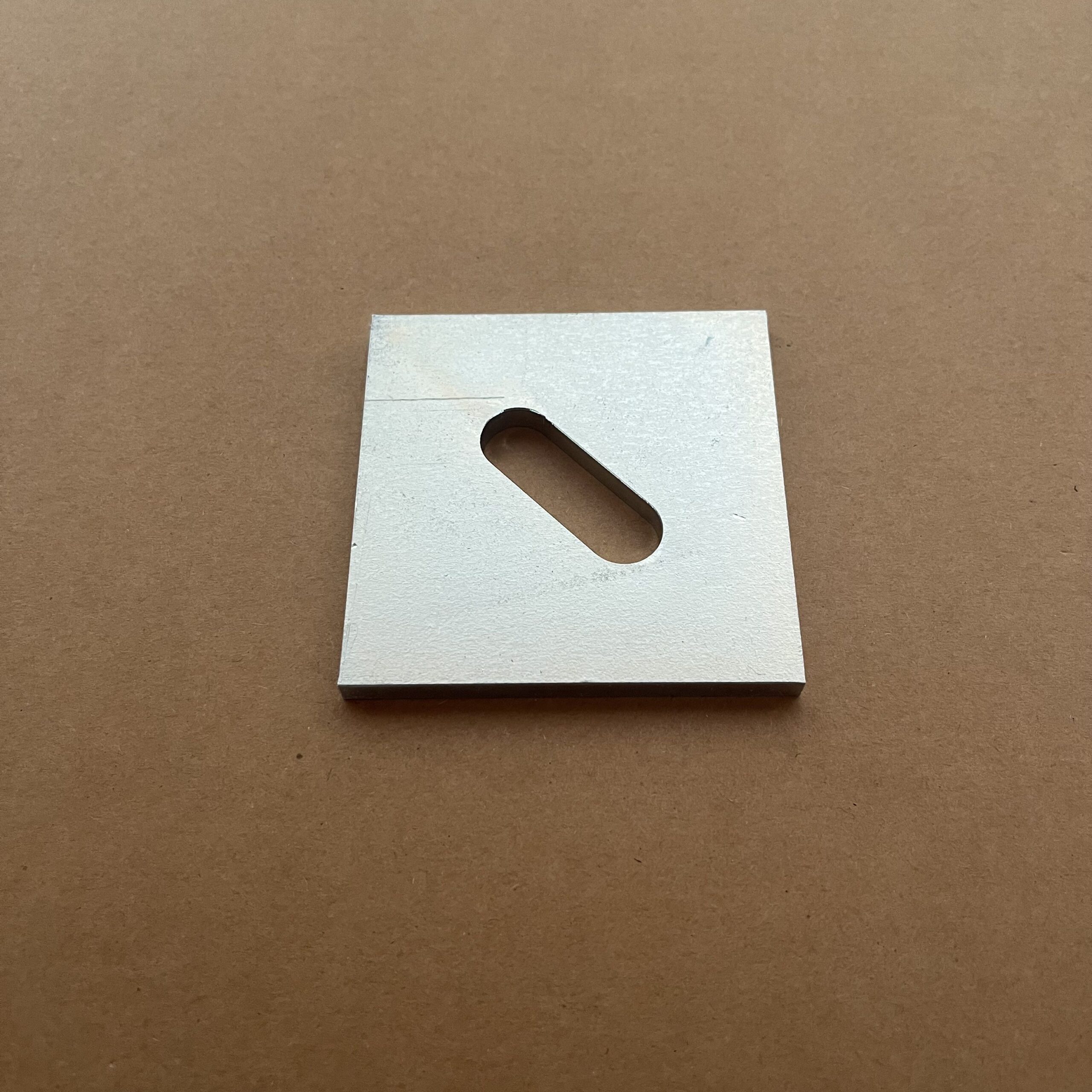 Heavy gasket connector fastener