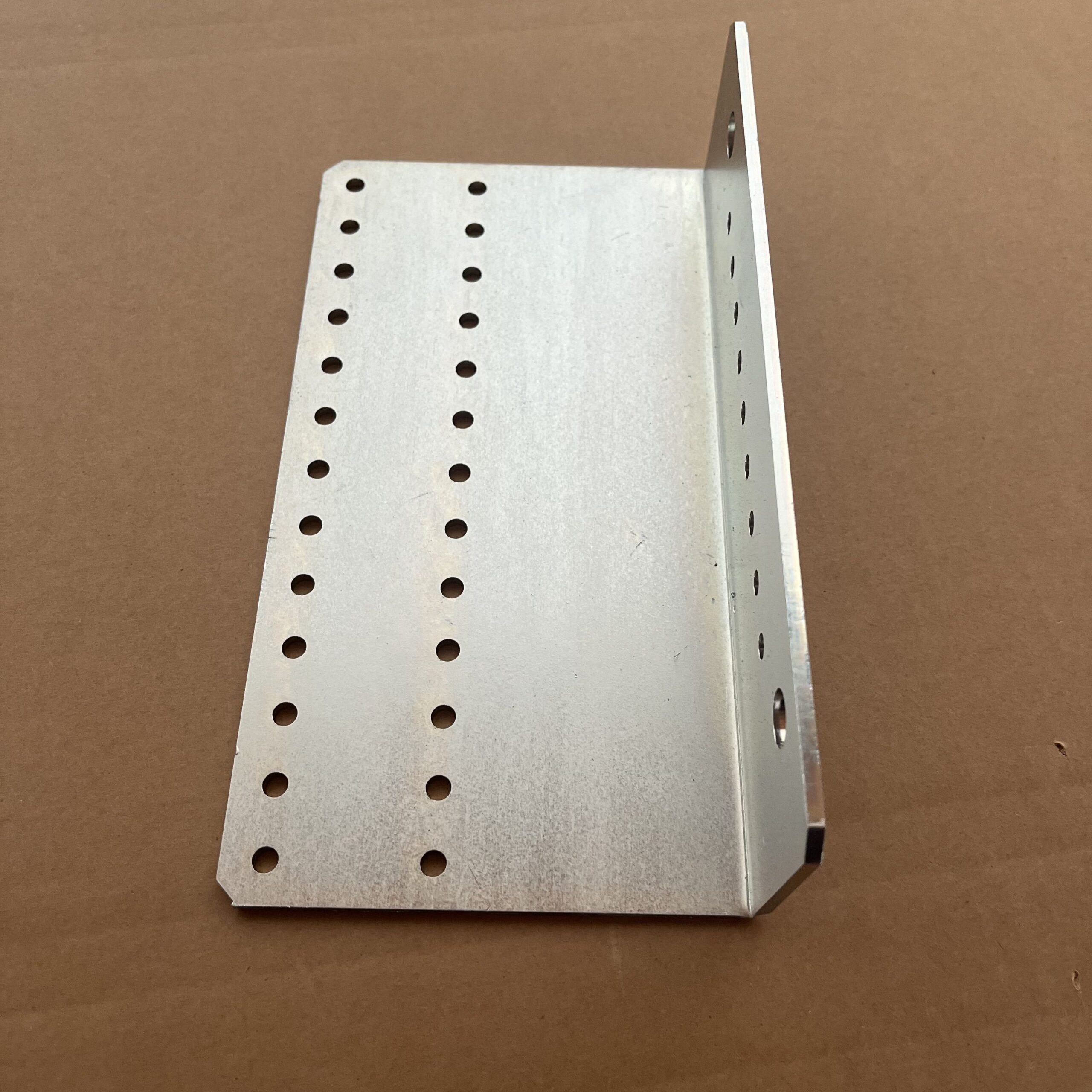 Heavy angle code connector