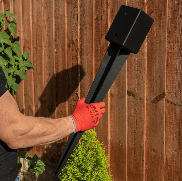 Heavy Duty Black Galvanised Pergola Post Spike – Fence Post Ground Anchor for Wooden Posts - 图片 3